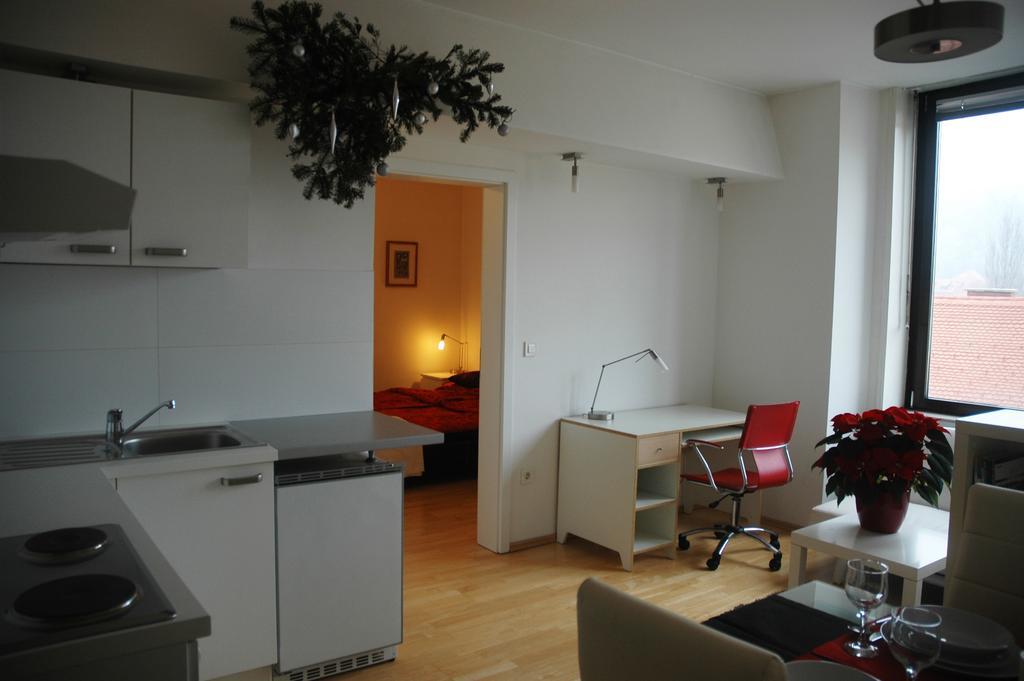 Ai Apartments Любляна Стая снимка